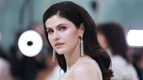 daddario nude|Alexandra Daddario Goes Nude On Instagram